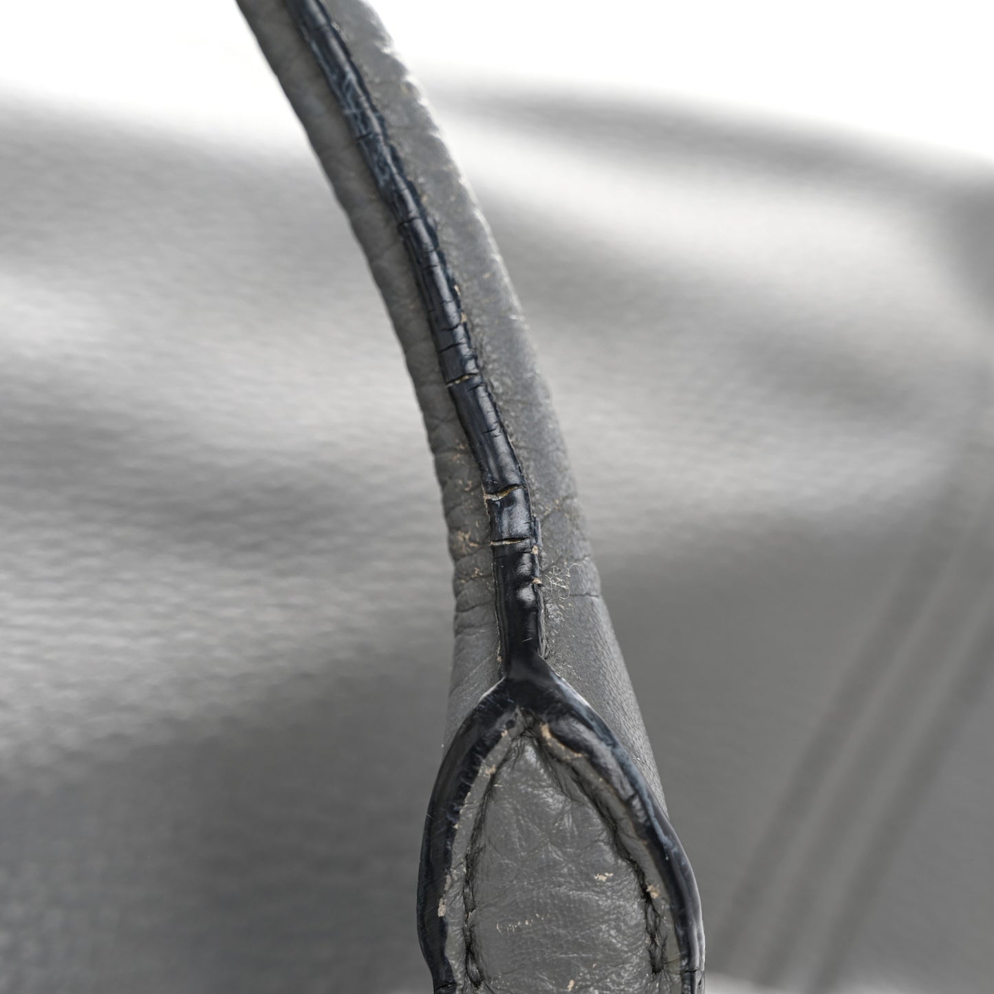 Vitello Daino Tote Marmo