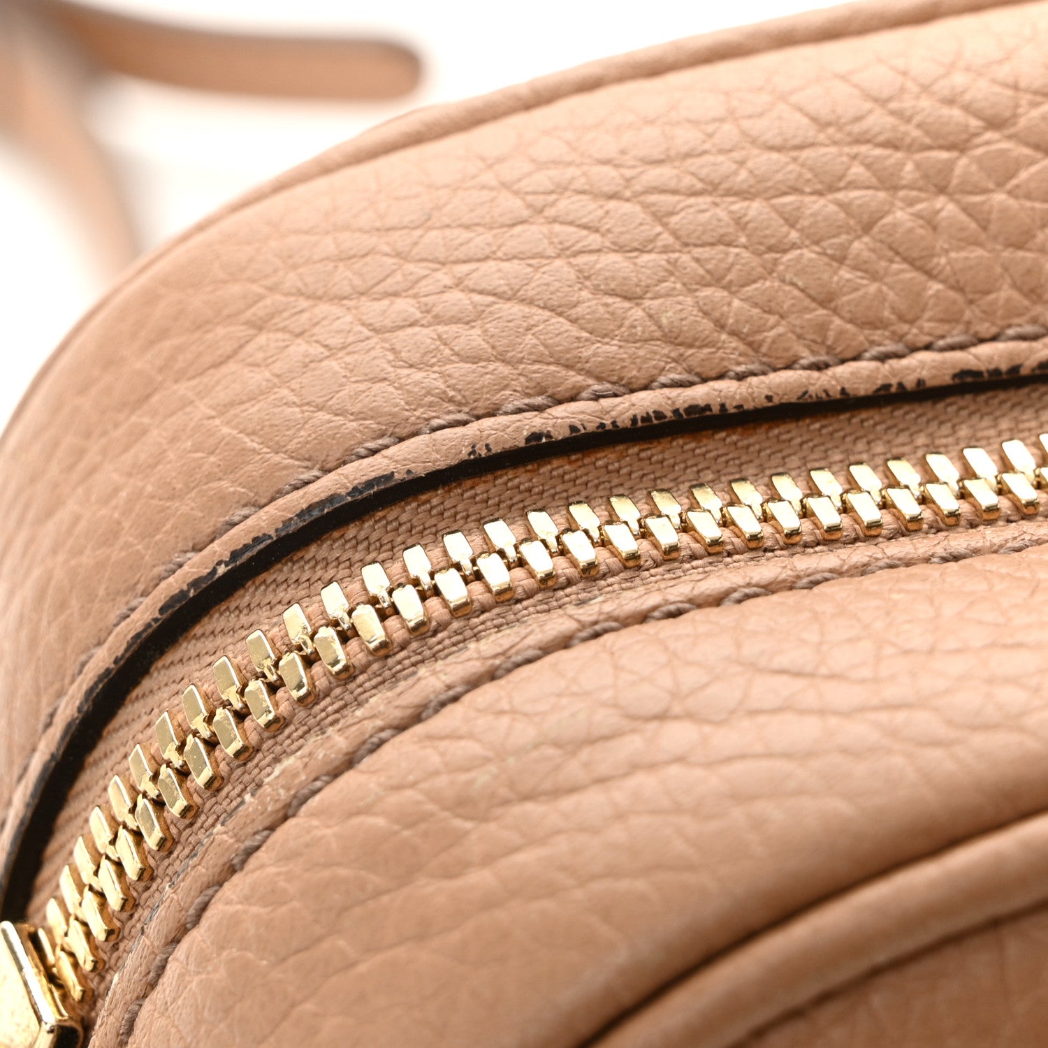 Gucci Pebbled Calfskin Small Soho Disco Bag Camelia 12 of 12