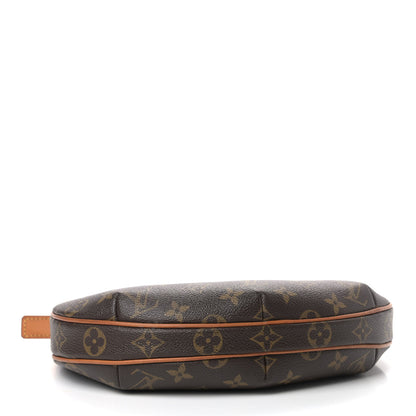 Louis Vuitton Monogram Croissant PM 4 of 10