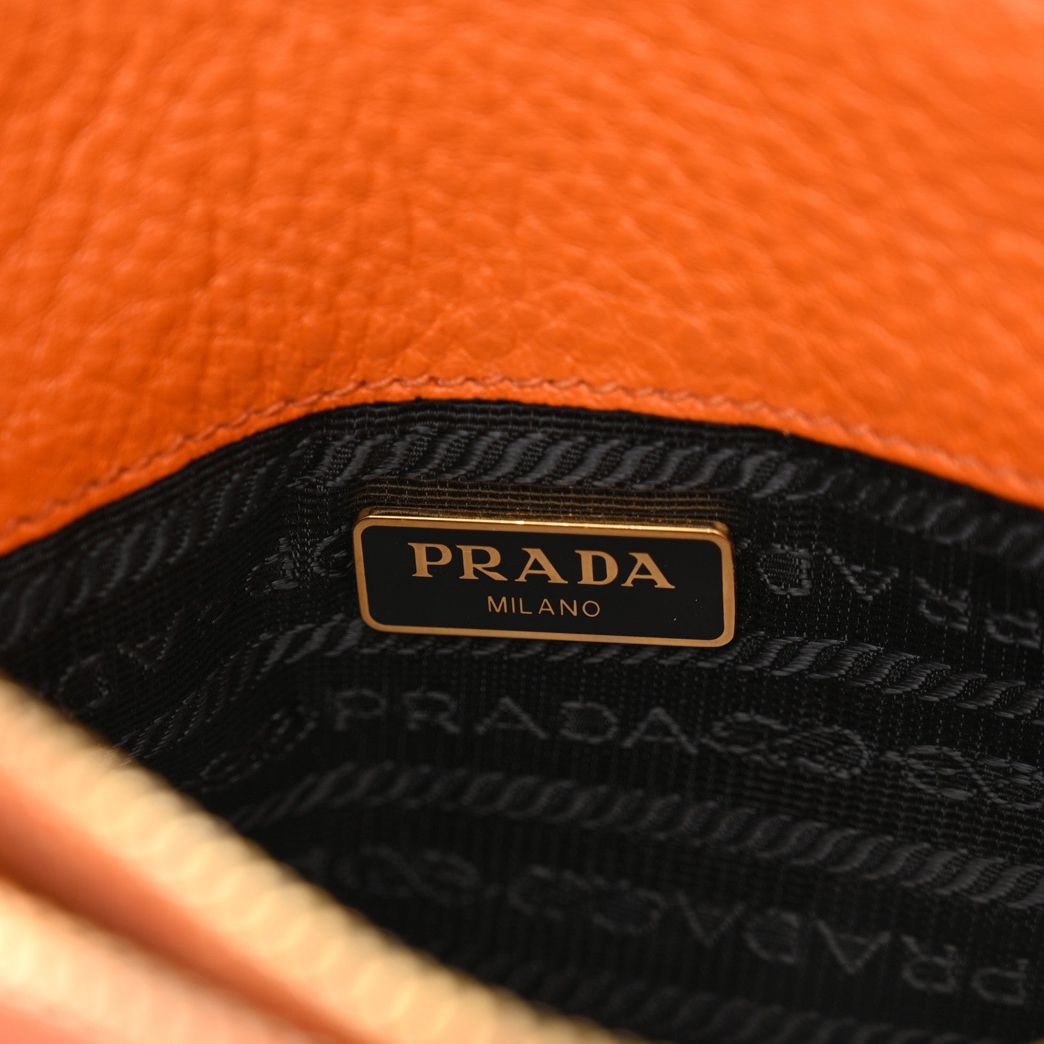 PRADAバッグ PRADA プラダ メンズ ショルダーバッグ TESSUTO VITELLO 2VD062