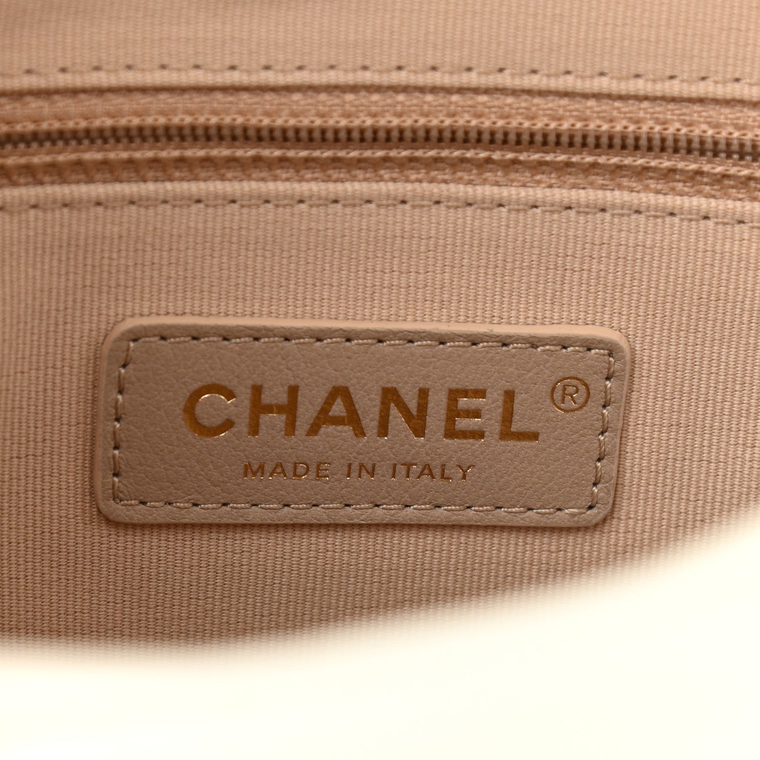 Chanel Shiny Caviar Quilted Chain Melody Backpack White 6 of 11