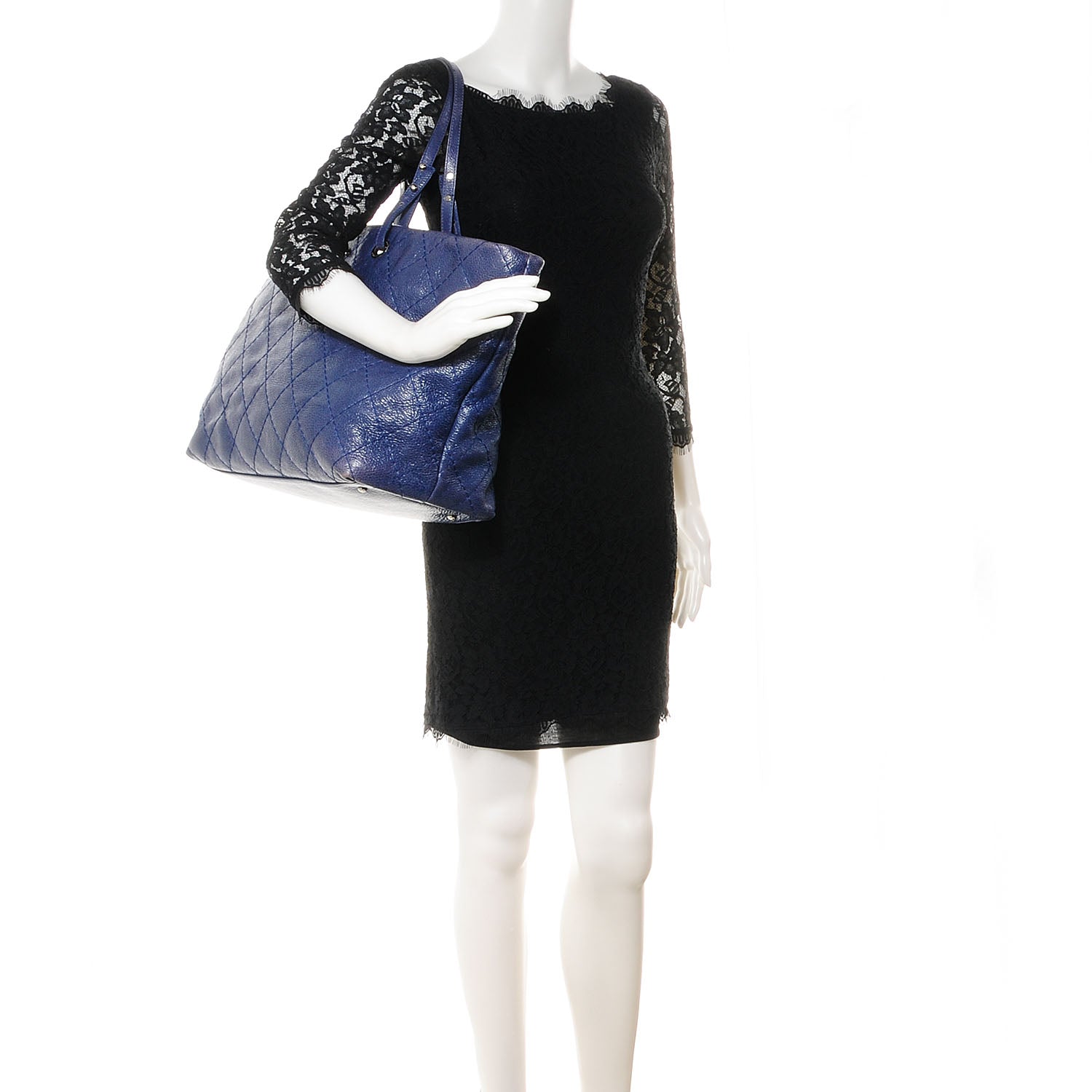 Chanel Glazed Calfskin XL On The Road Tote Dark Blue 2 of 7