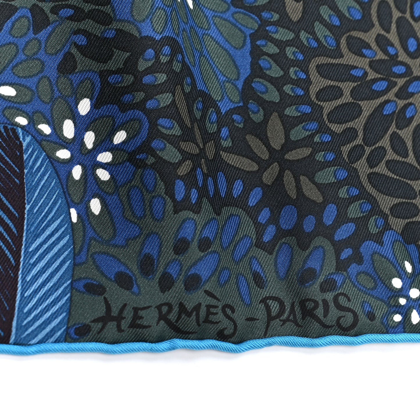 Silk L'Esprit de la Foret Scarf 90 Bleu Prune Vert
