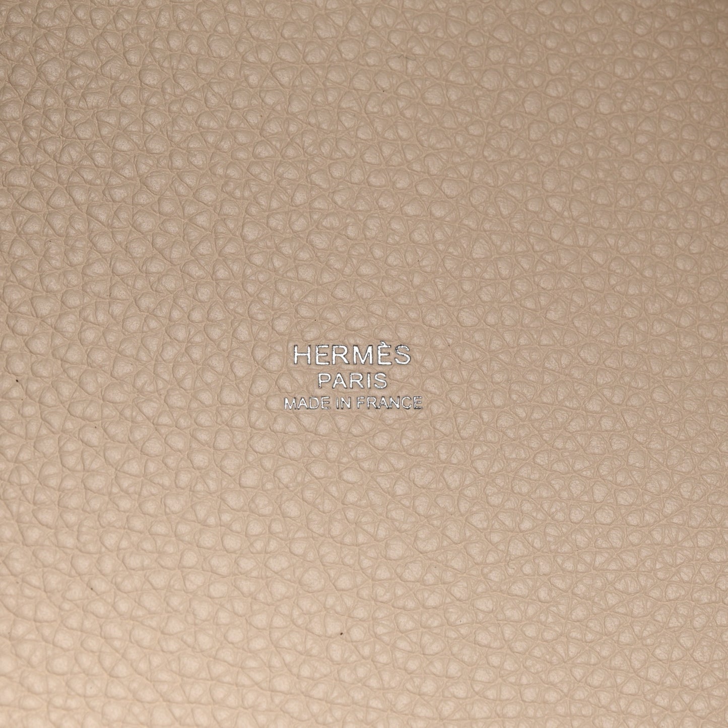 Taurillon Clemence Casaque Picotin Lock 22 Gold Etoupe Nata