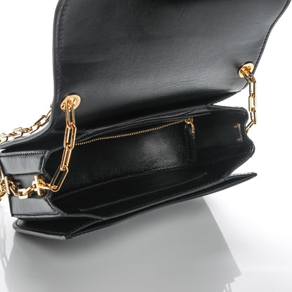 Valentino Garavani Vitello Chain Flap Bag Black 5 of 6