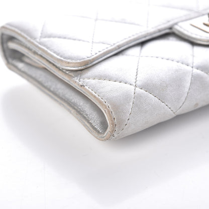 Chanel Metallic Lambskin Quilted Reissue Wallet Silver 11 of 22