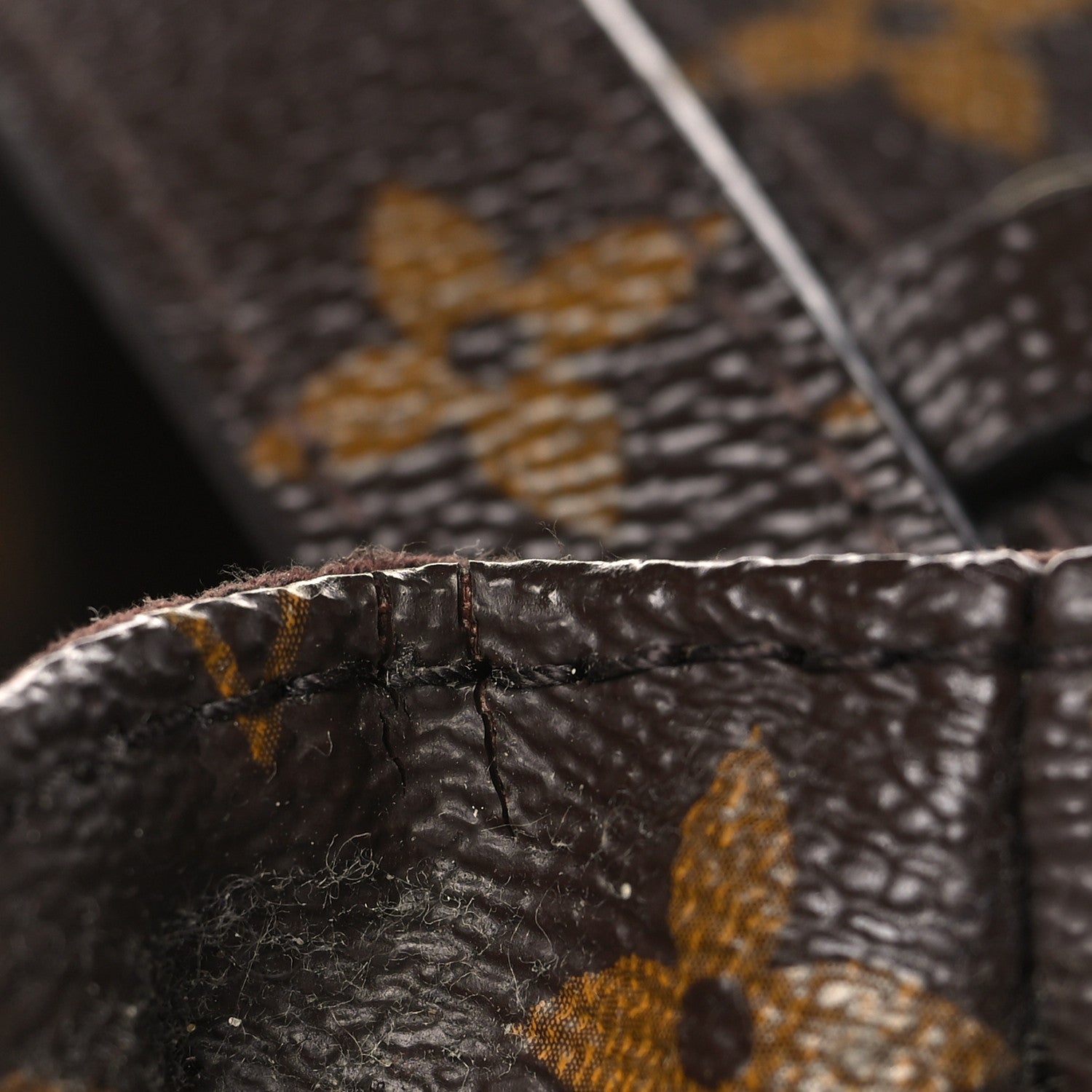 Louis Vuitton Monogram Pochette Metis 11 of 12