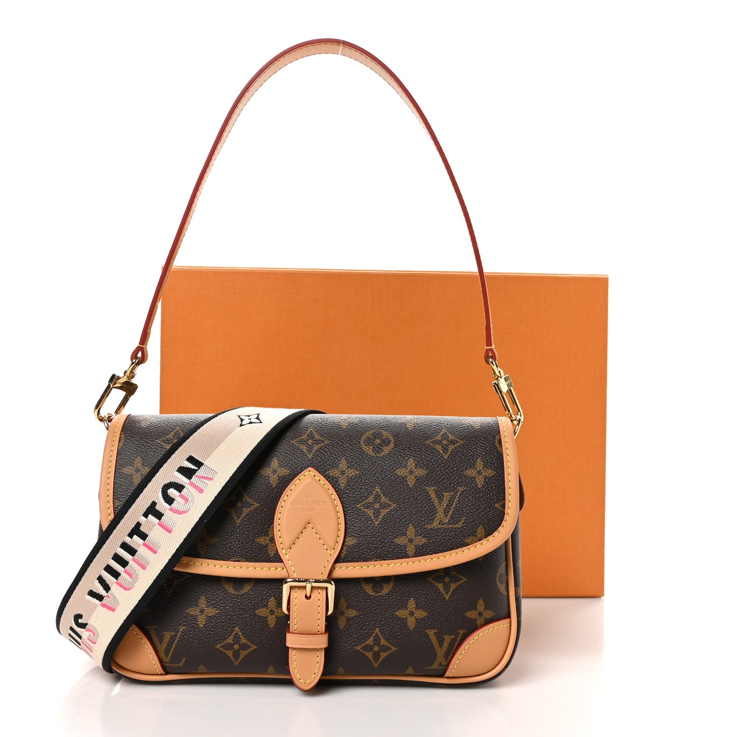 Monogram Diane Black