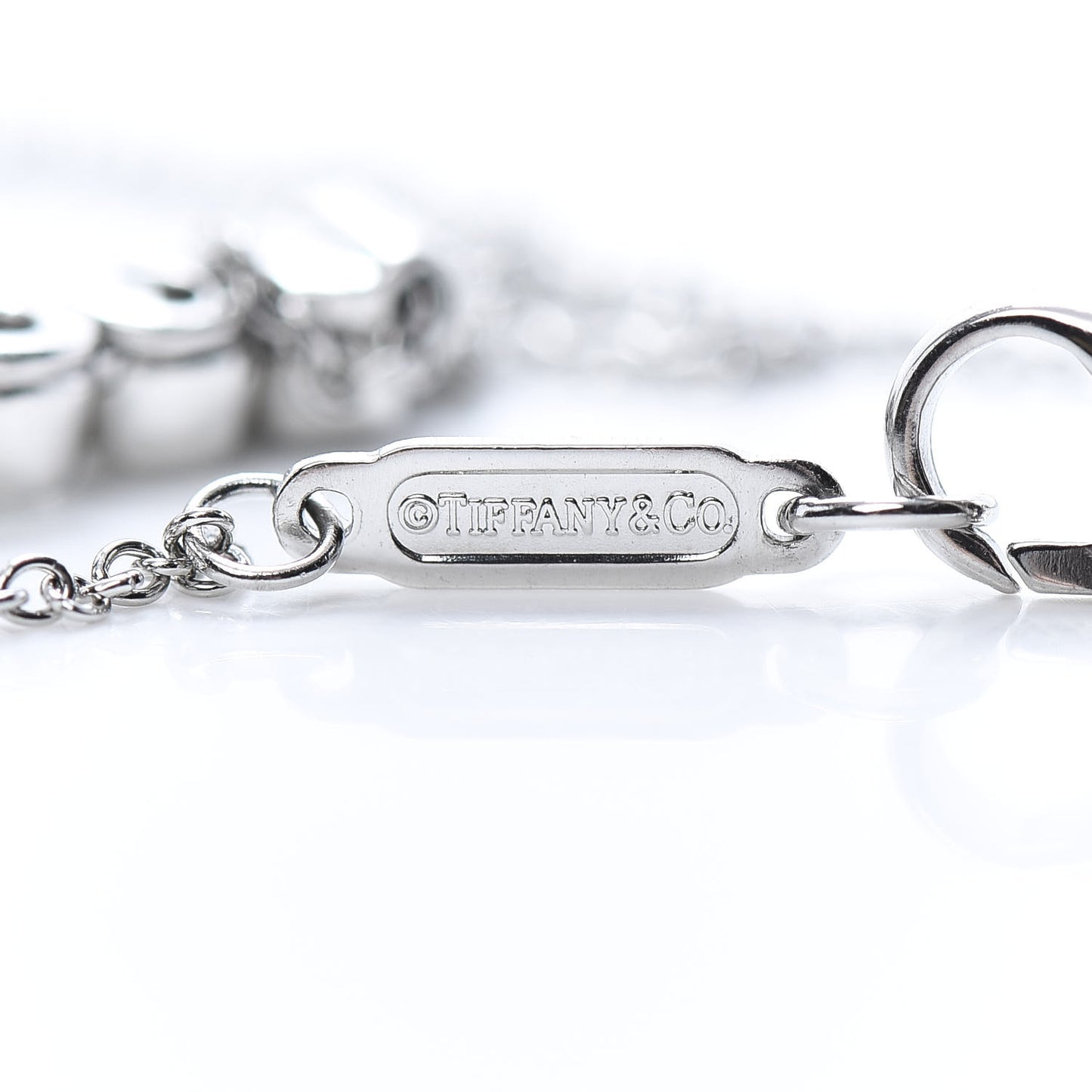 Platinum Diamond Jazz Graduated Drop Pendant Necklace