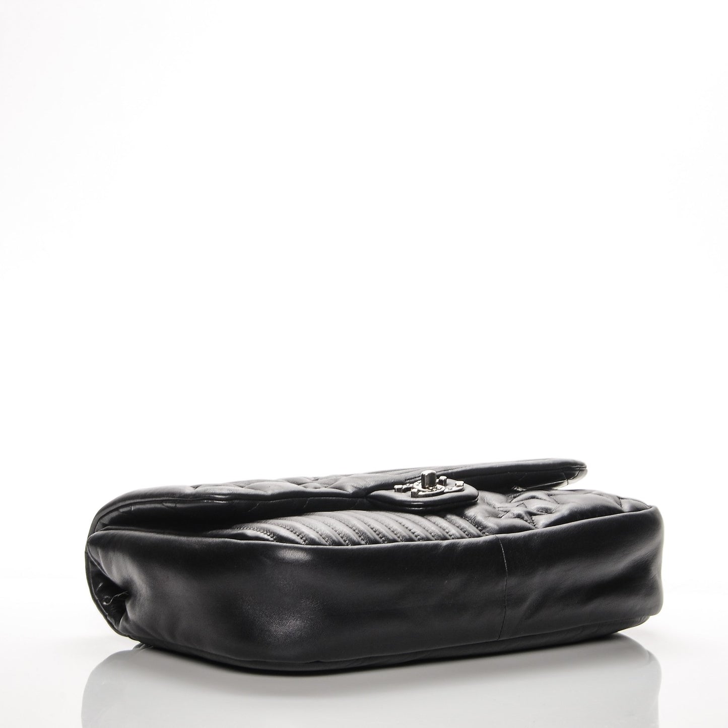 Lambskin Quilted Jumbo Paris Dallas Single Flap Black