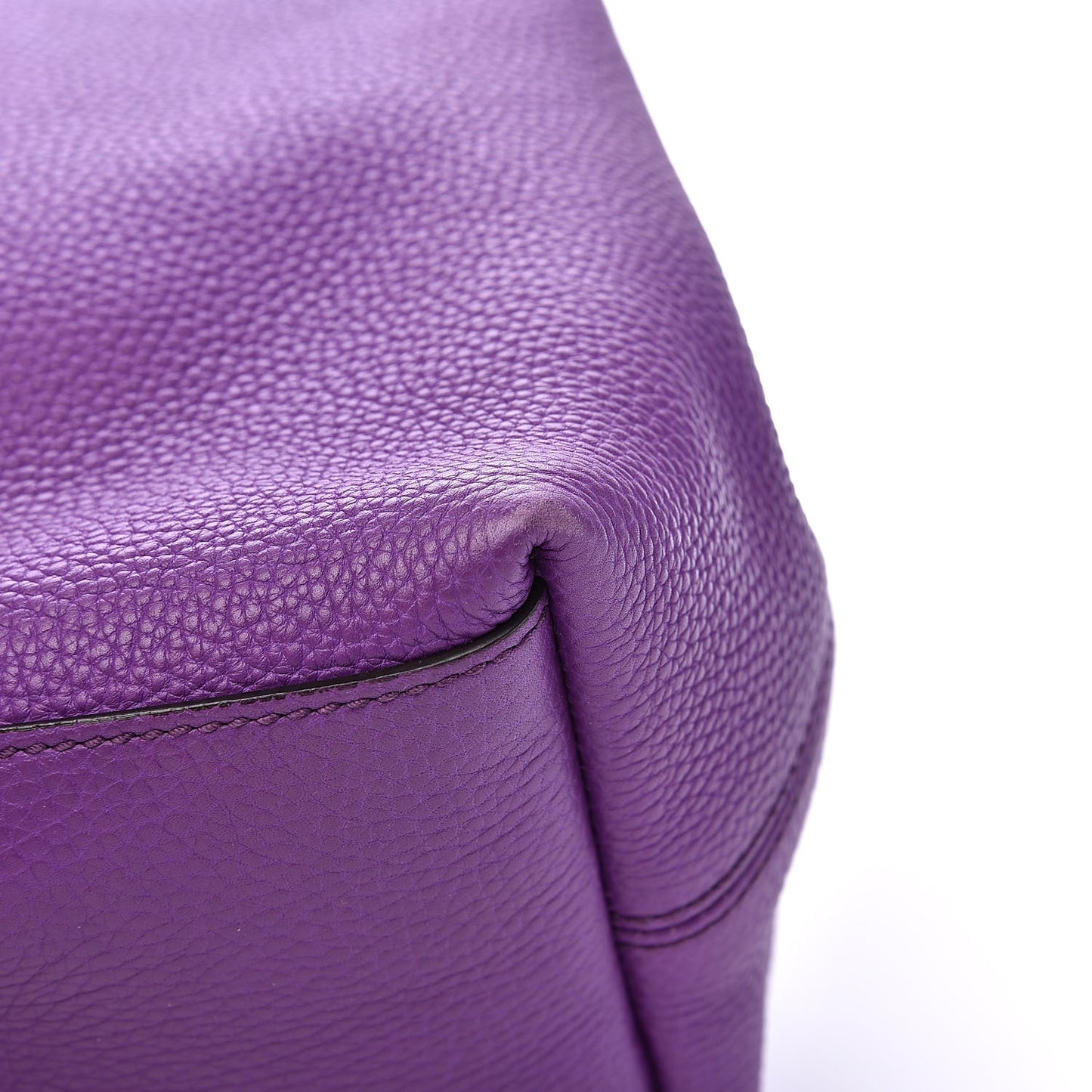 Pebbled Calfskin Medium Soho Chain Shoulder Bag Shine Purple