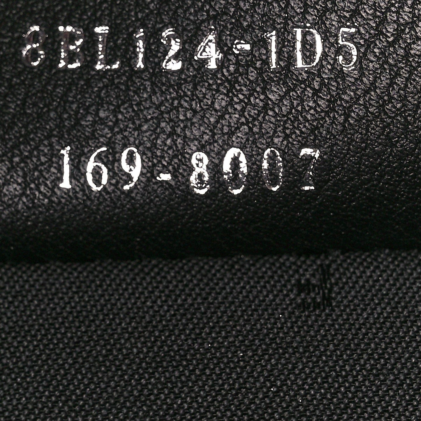 Vitello Dolce Medium By The Way Boston Bag Magenta