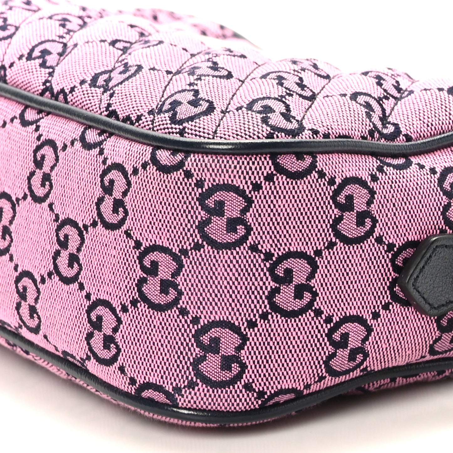 Monogram Multicolor Matelasse Diagonal Small GG Marmont Chain Shoulder Bag Pink Blue