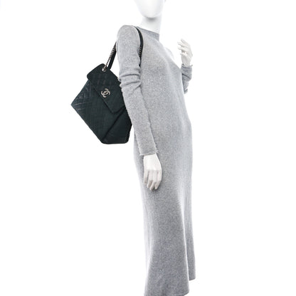 Chanel Iridescent Caviar Medium Lady Pearly Flap Black 2 of 9
