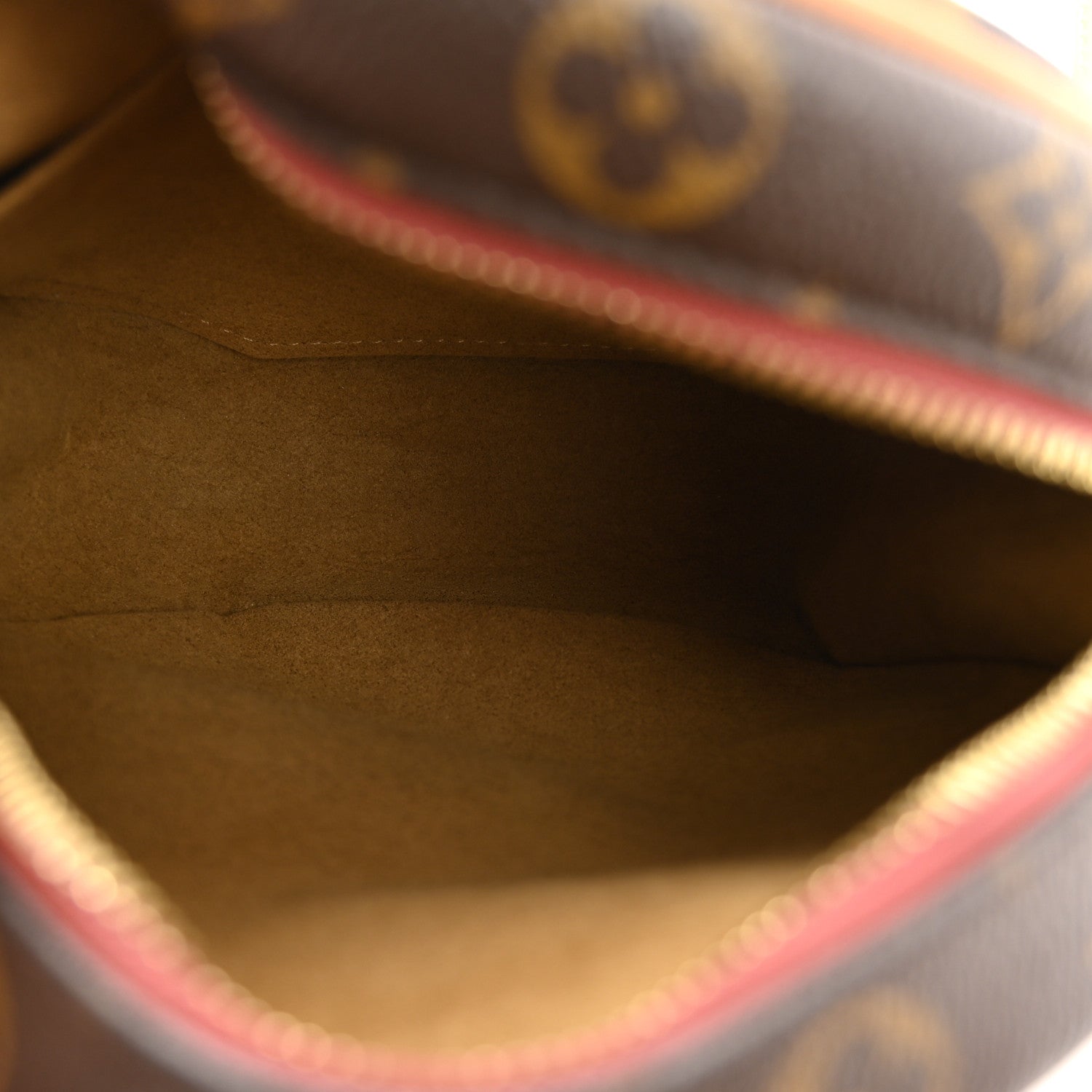Louis Vuitton Monogram Boite Chapeau Souple PM 4 of 10