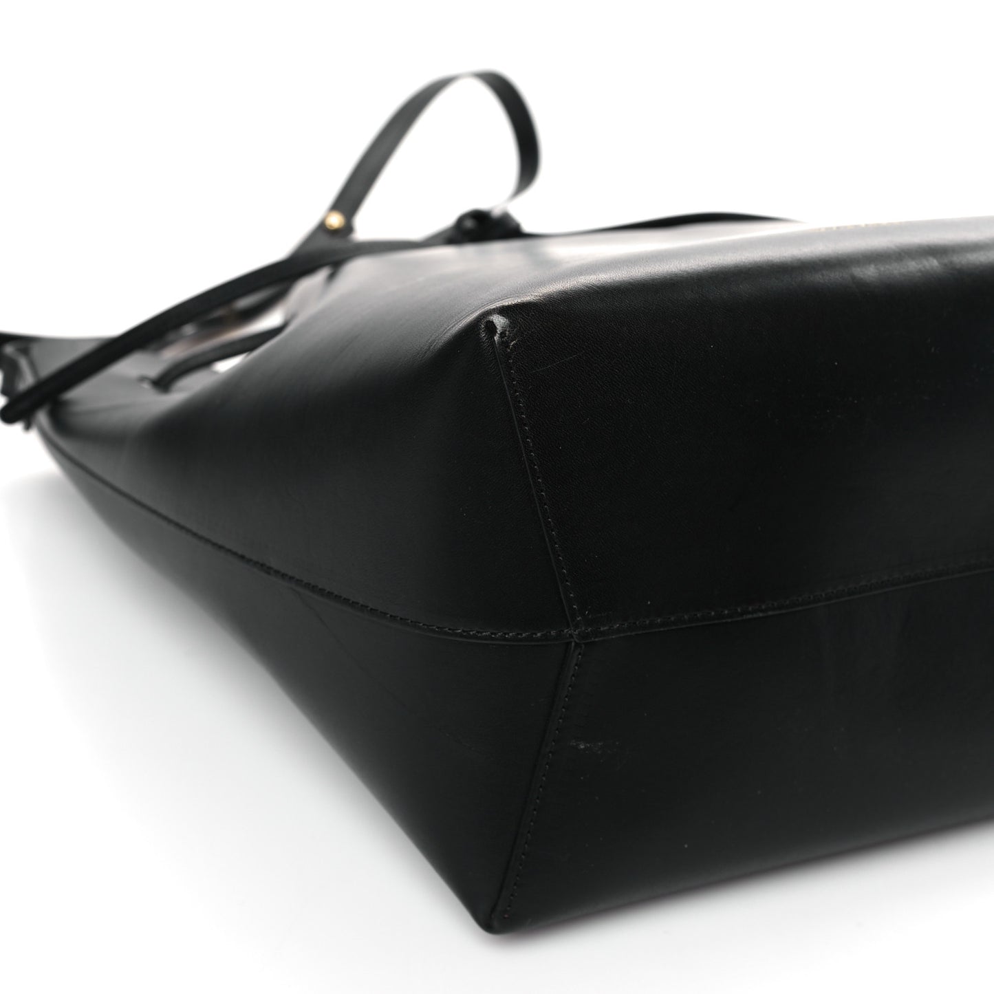 Vegetable Tanned Calfskin Bucket Bag Black Flamma