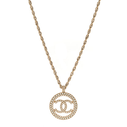 Chanel Pearl CC Round Pendant Necklace Gold 1 of 5