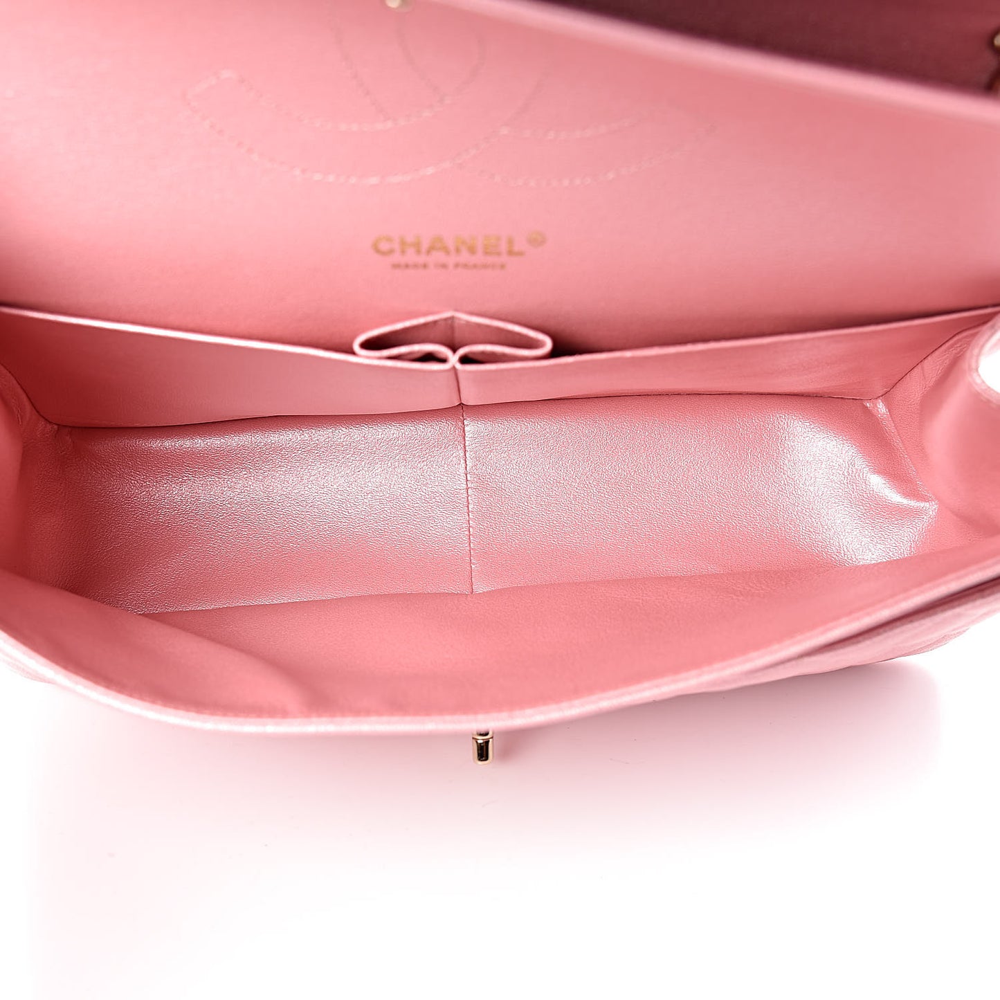 Iridescent Caviar Quilted Jumbo Double Flap Rose Pink