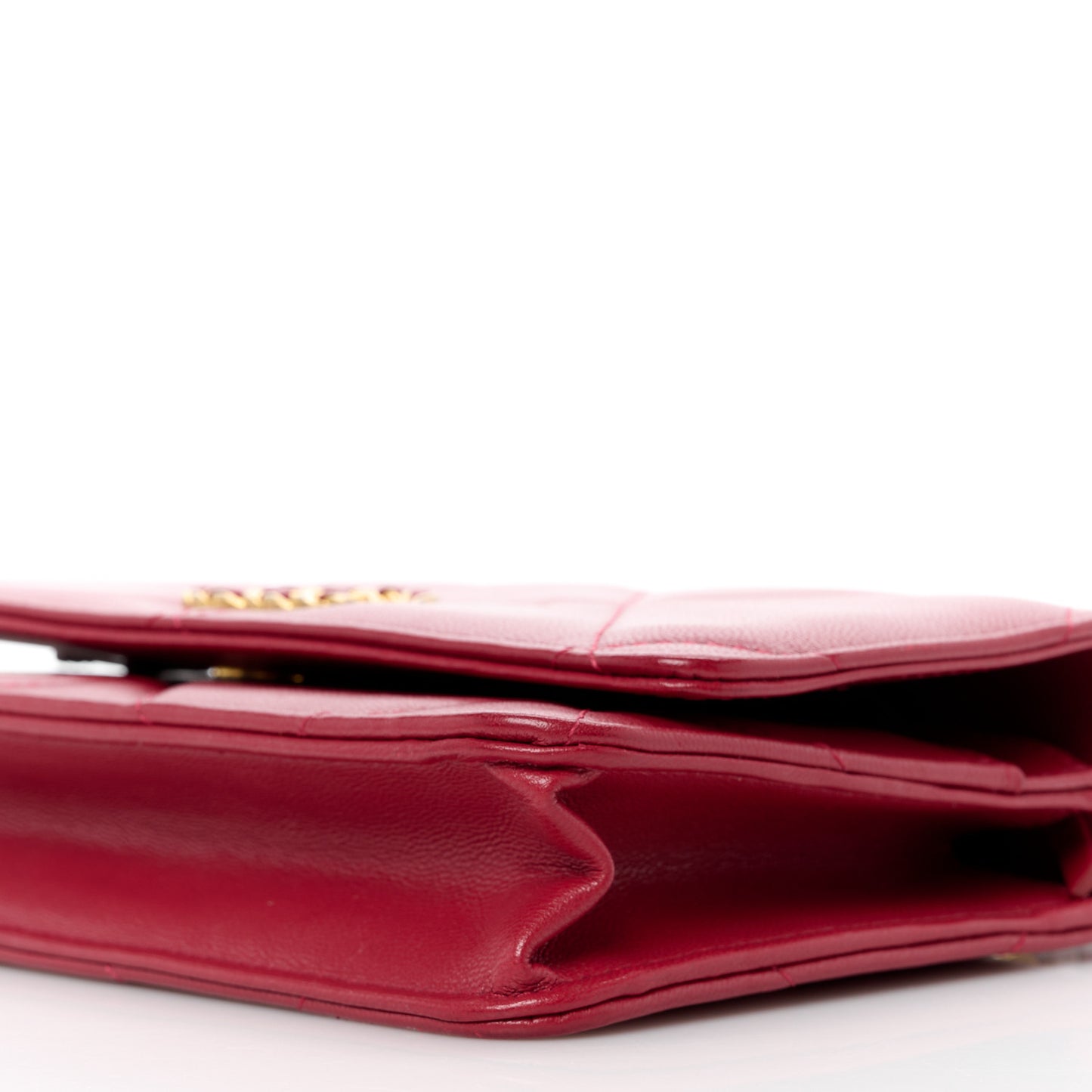 Shiny Goatskin Quilted Chanel 19 Wallet On Chain WOC Rouge