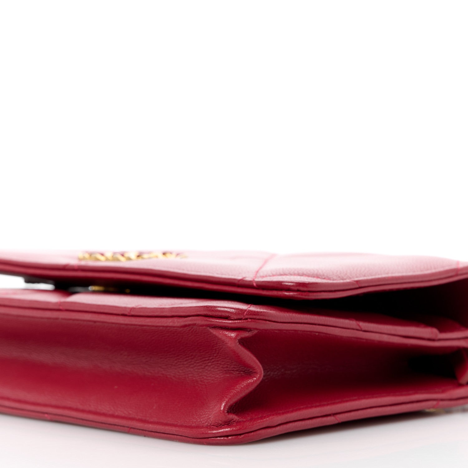 Chanel Shiny Goatskin Quilted Chanel 19 Wallet On Chain WOC Rouge 11 of 12