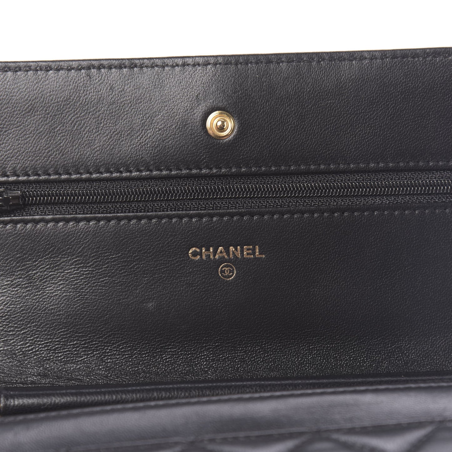 Lambskin Quilted Wallet On Chain WOC Black