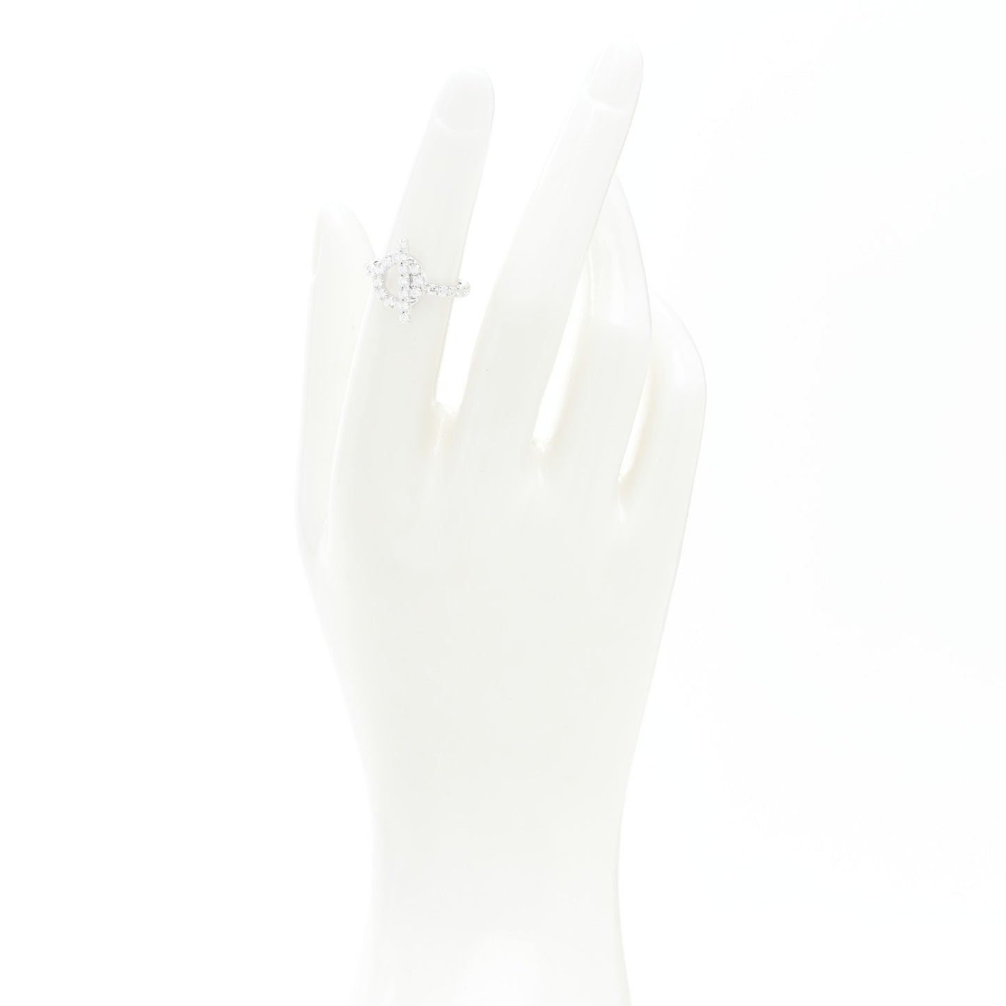 18K White Gold Diamond Finesse Ring 49 5