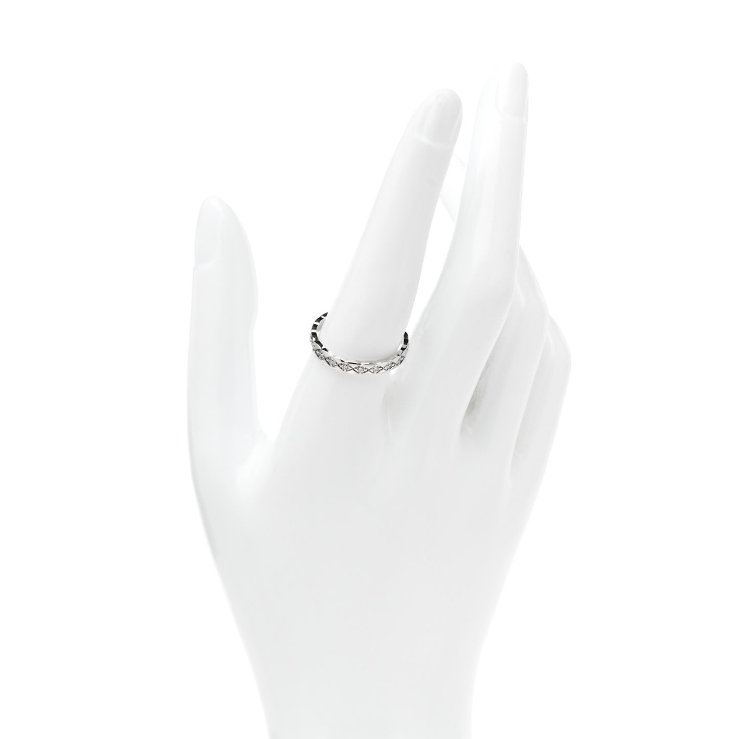 18K White Gold Diamond Mini Coco Crush Ring 59 8.75