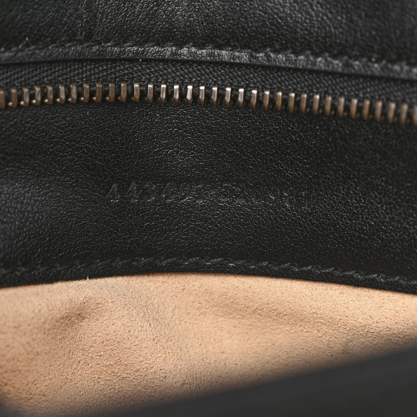 Calfskin Matelasse Small GG Marmont Shoulder Bag Black