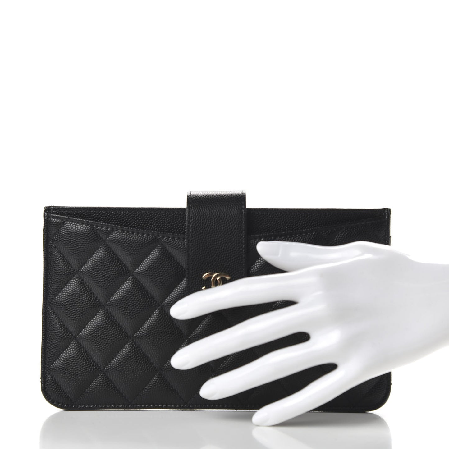 Caviar Quilted Classic Strap Pouch Black