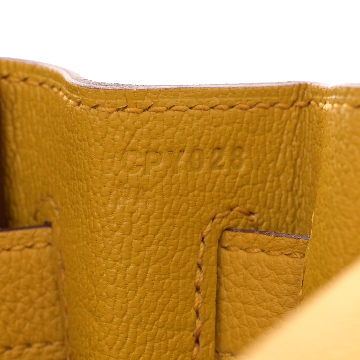 Hermes Togo Kelly Retourne 32 Jaune Ambre 7 of 11