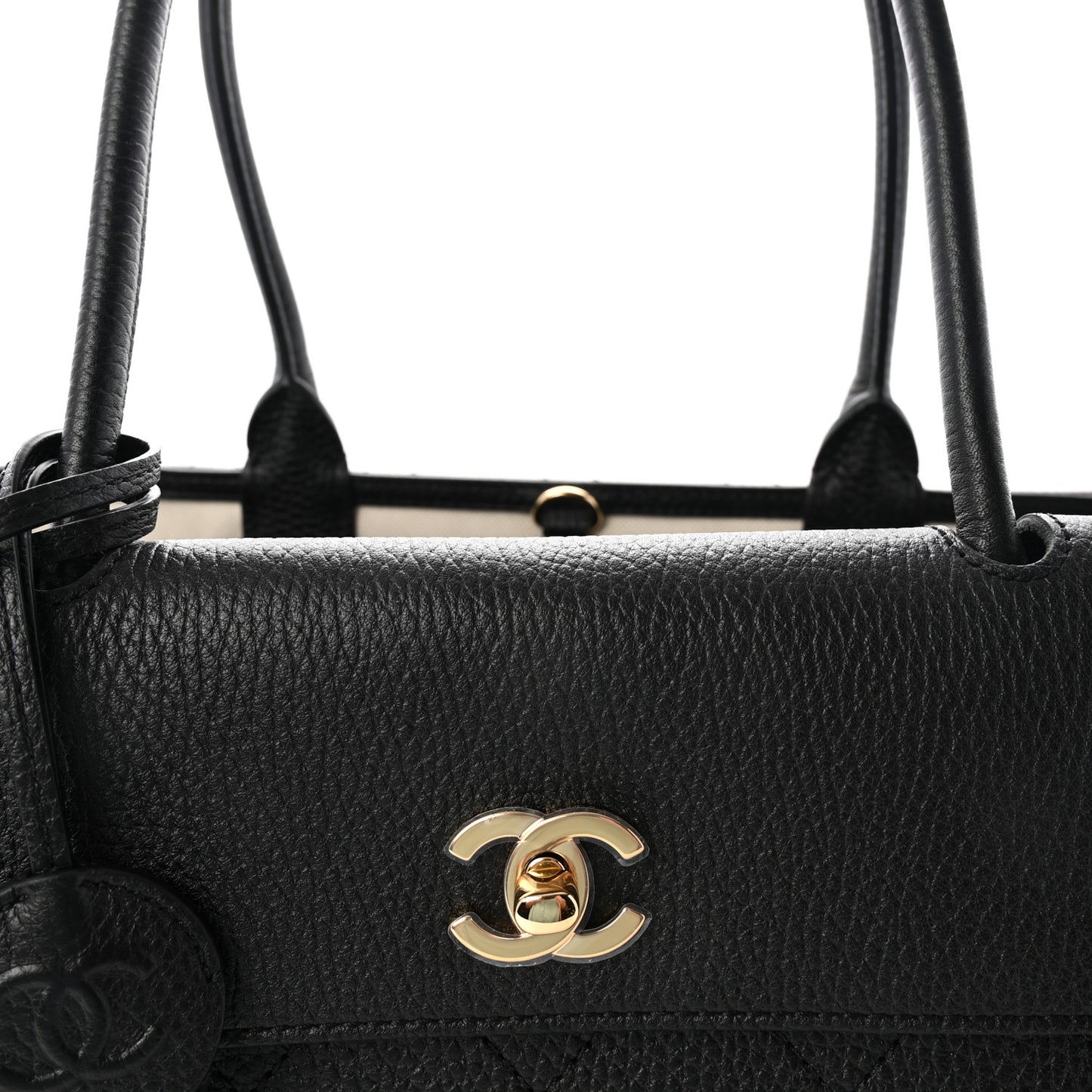 Grained Calfskin Stitched Urban Essentials Large Shopping Bag Black