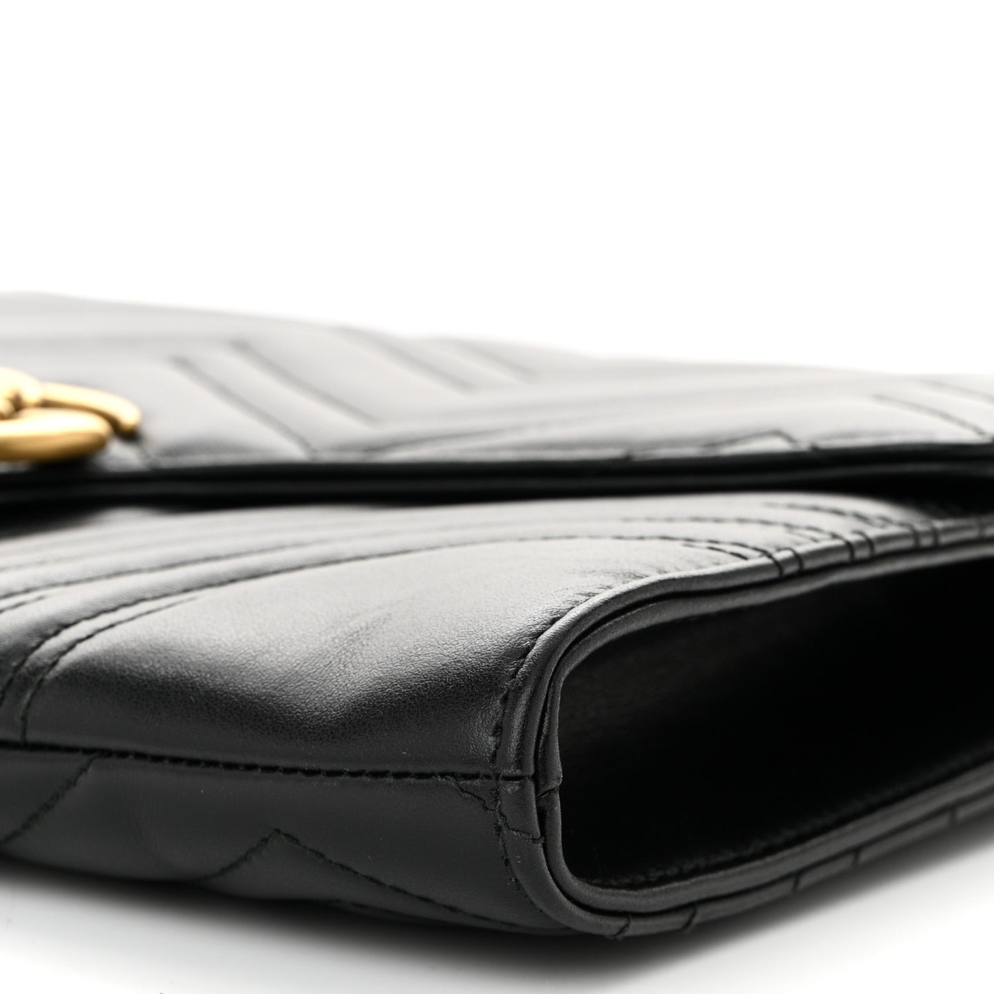 Calfskin Matelasse GG Marmont Clutch Black