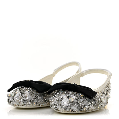 Chanel Satin Crystal Lambskin Grosgrain Bow CC Slingback Flats 35 White Black 4 of 10