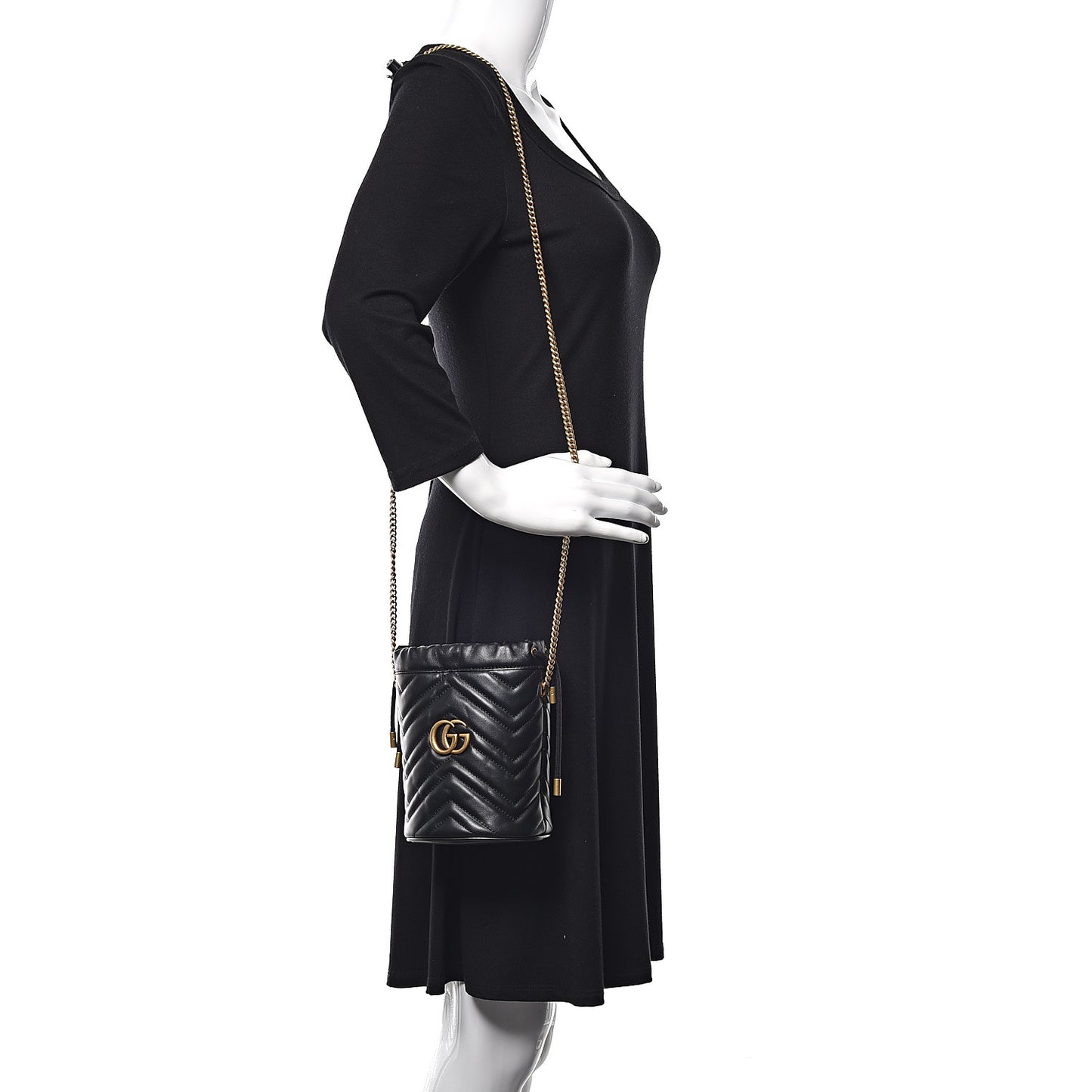 Calfskin Matelasse Mini GG Marmont 2.0 Bucket Bag Black