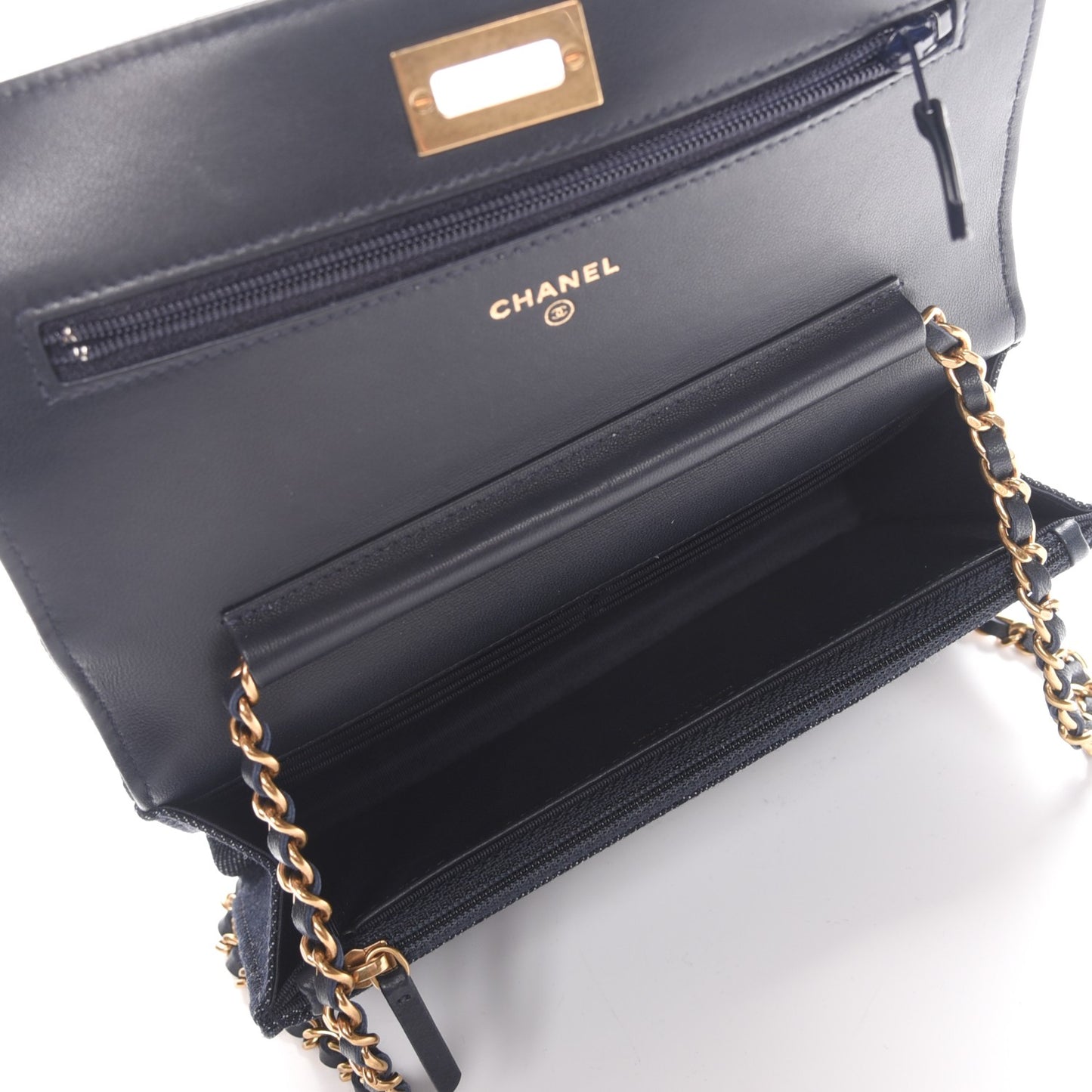 Denim Quilted Reissue Wallet On Chain WOC Dark Blue