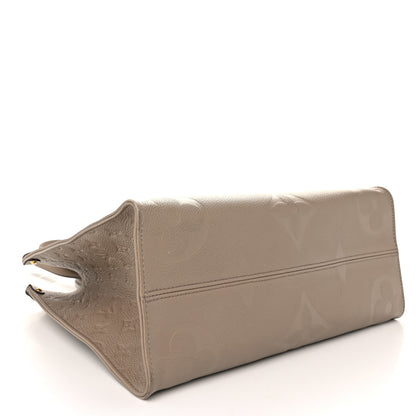 Louis Vuitton Empreinte Monogram Giant Onthego MM Tourterelle 4 of 11