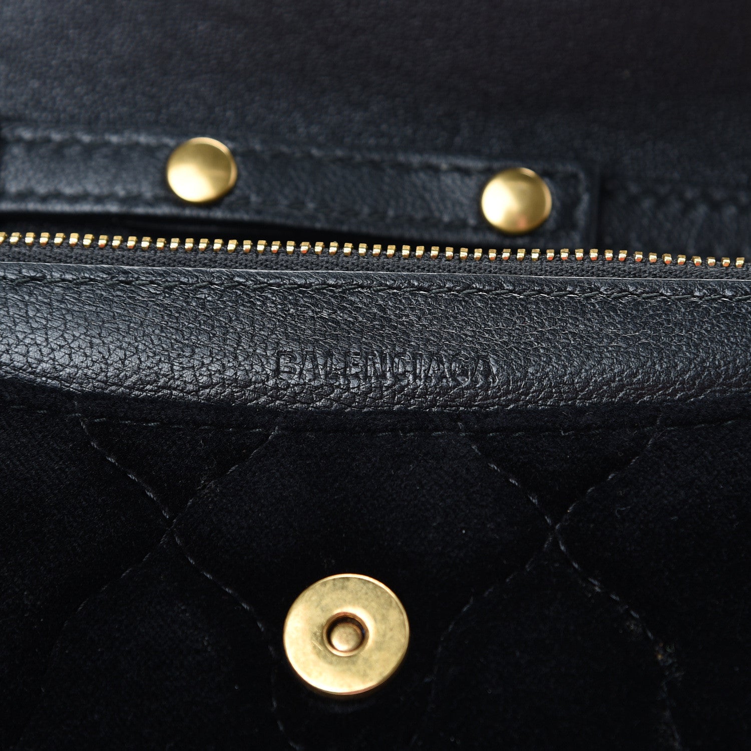 Balenciaga Velvet Mattress Quilted BB Wallet On Chain Black 5 of 13