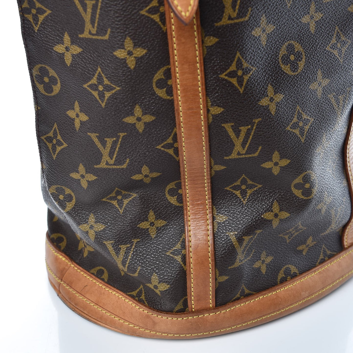 Monogram Bucket 27