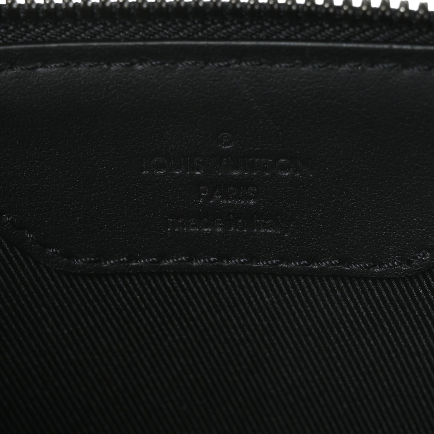 Louis Vuitton Monogram Eclipse Sac Plat Cross 6 of 8