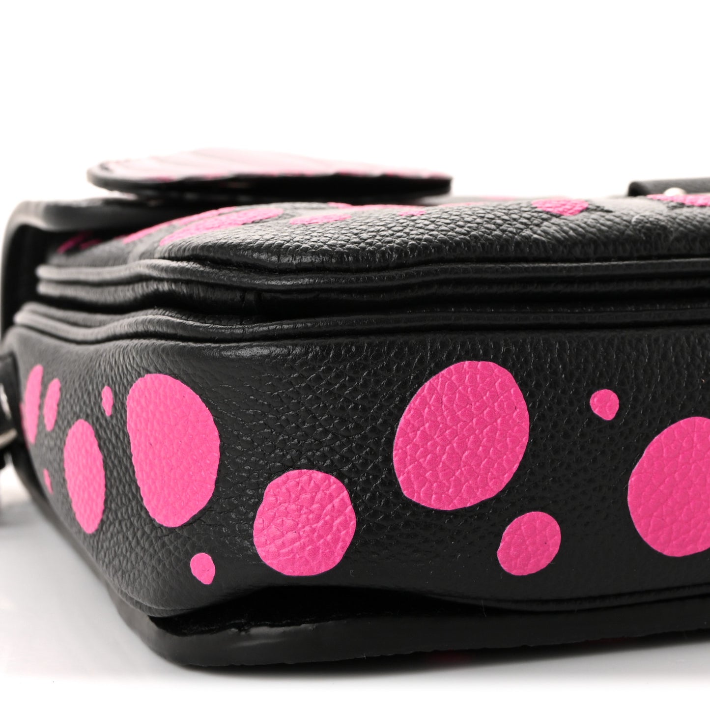 LV x YK Empreinte Monogram Giant Pochette Metis Black Fuchsia