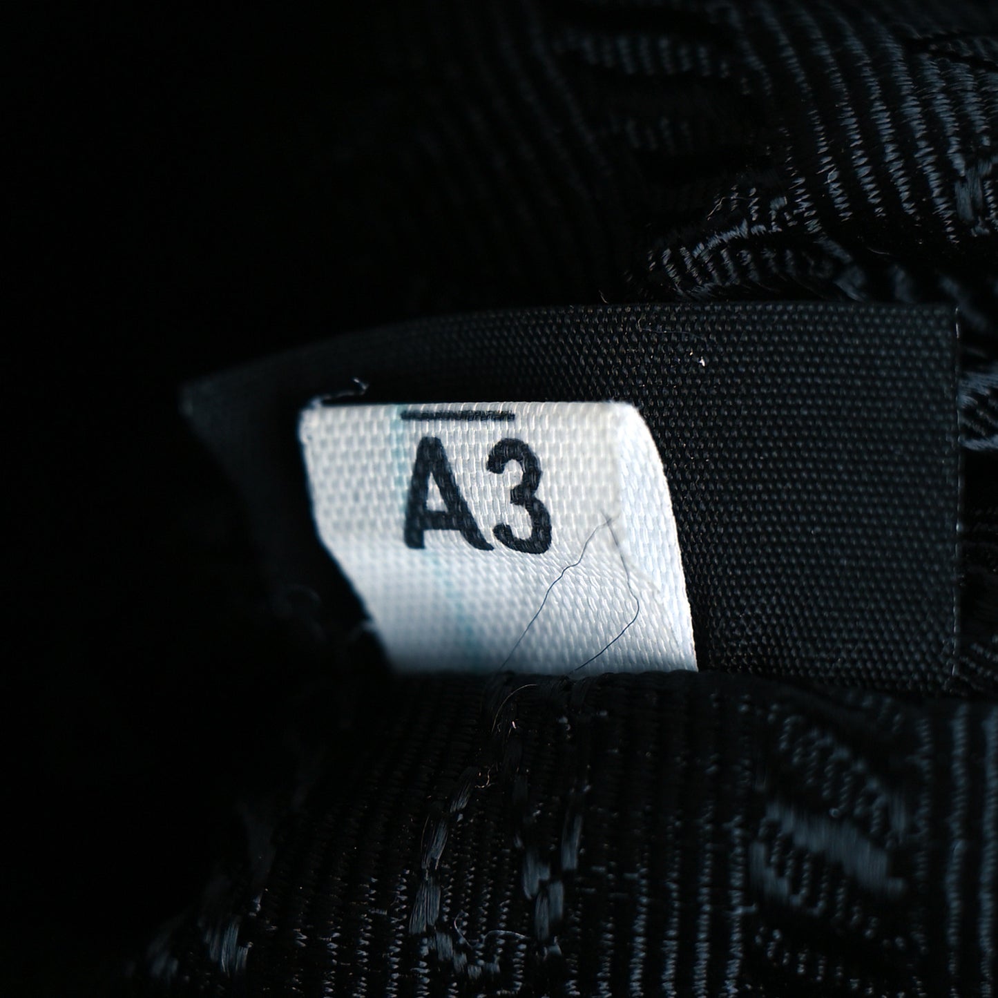 Nylon Re-Edition 2005 Shoulder Bag Black