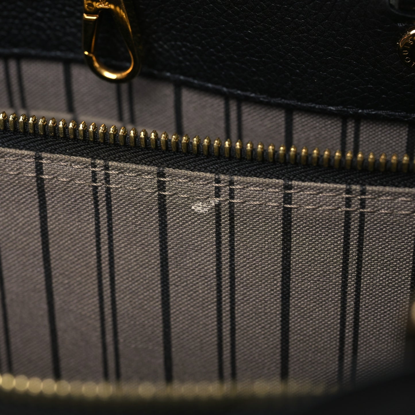 Empreinte Montaigne GM Black