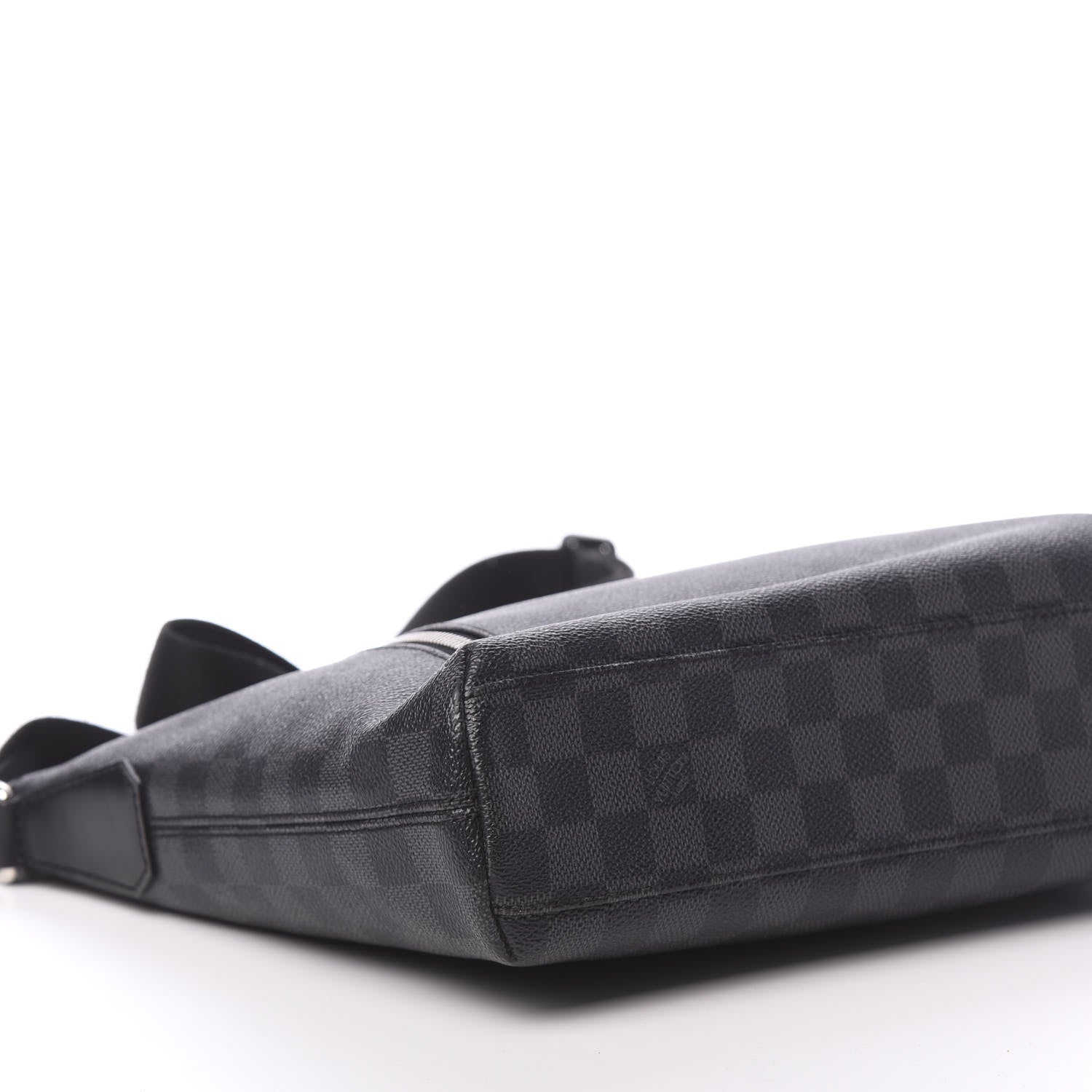 Louis Vuitton Damier Graphite Mick PM 7 of 8