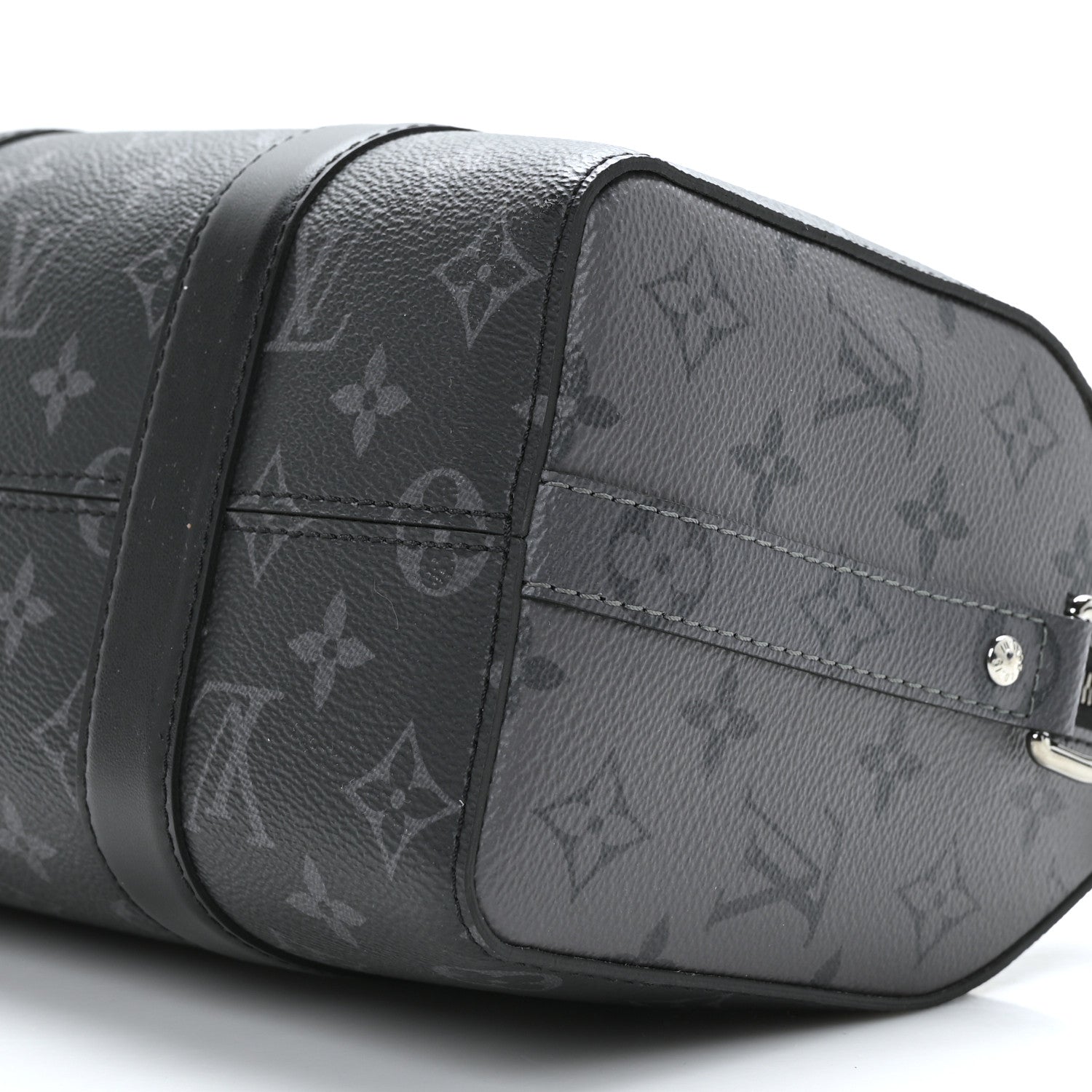 Louis Vuitton Reverse Monogram Eclipse City Keepall 8 of 8
