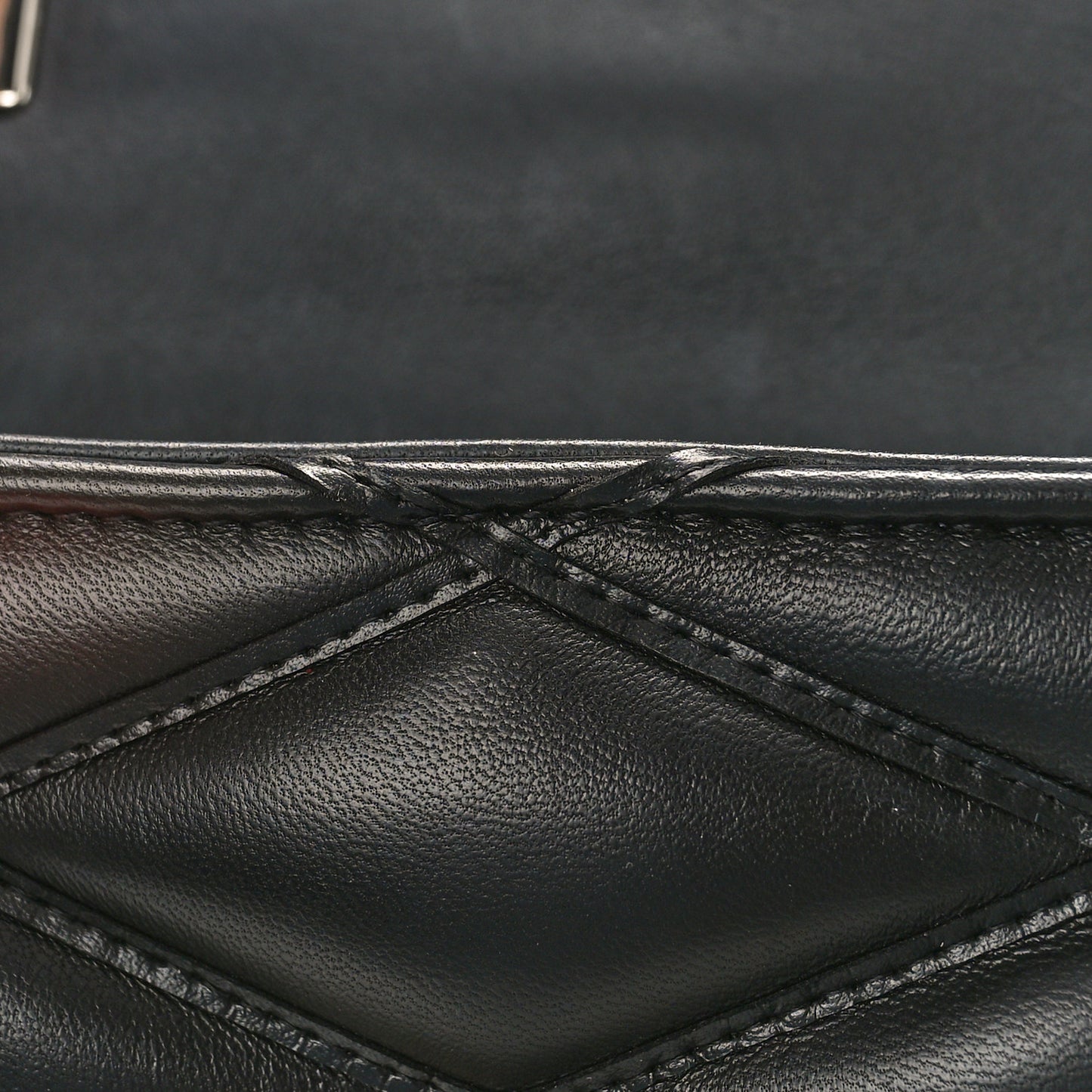 Lambskin Malletage GO-14 PM Hologram