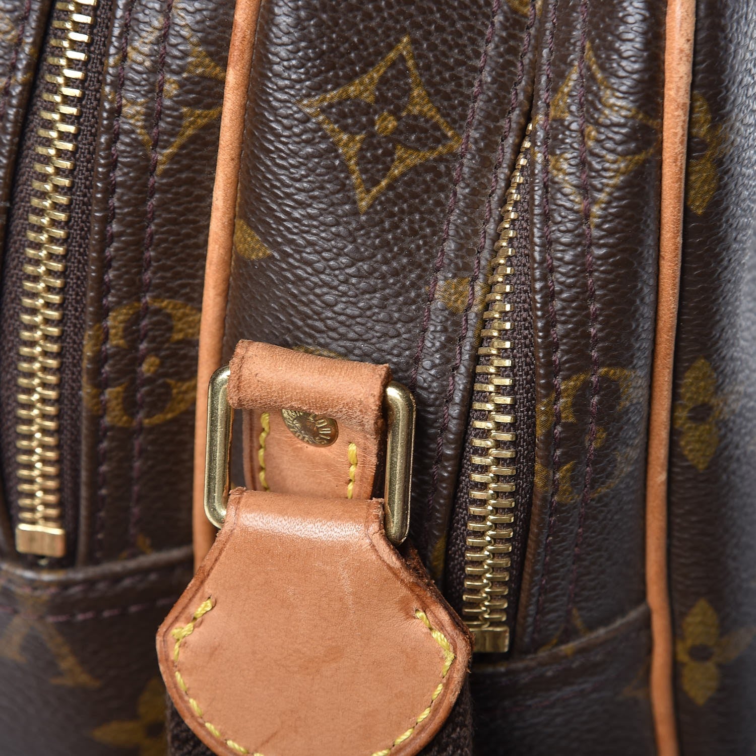 Louis Vuitton Monogram Reporter PM 9 of 9