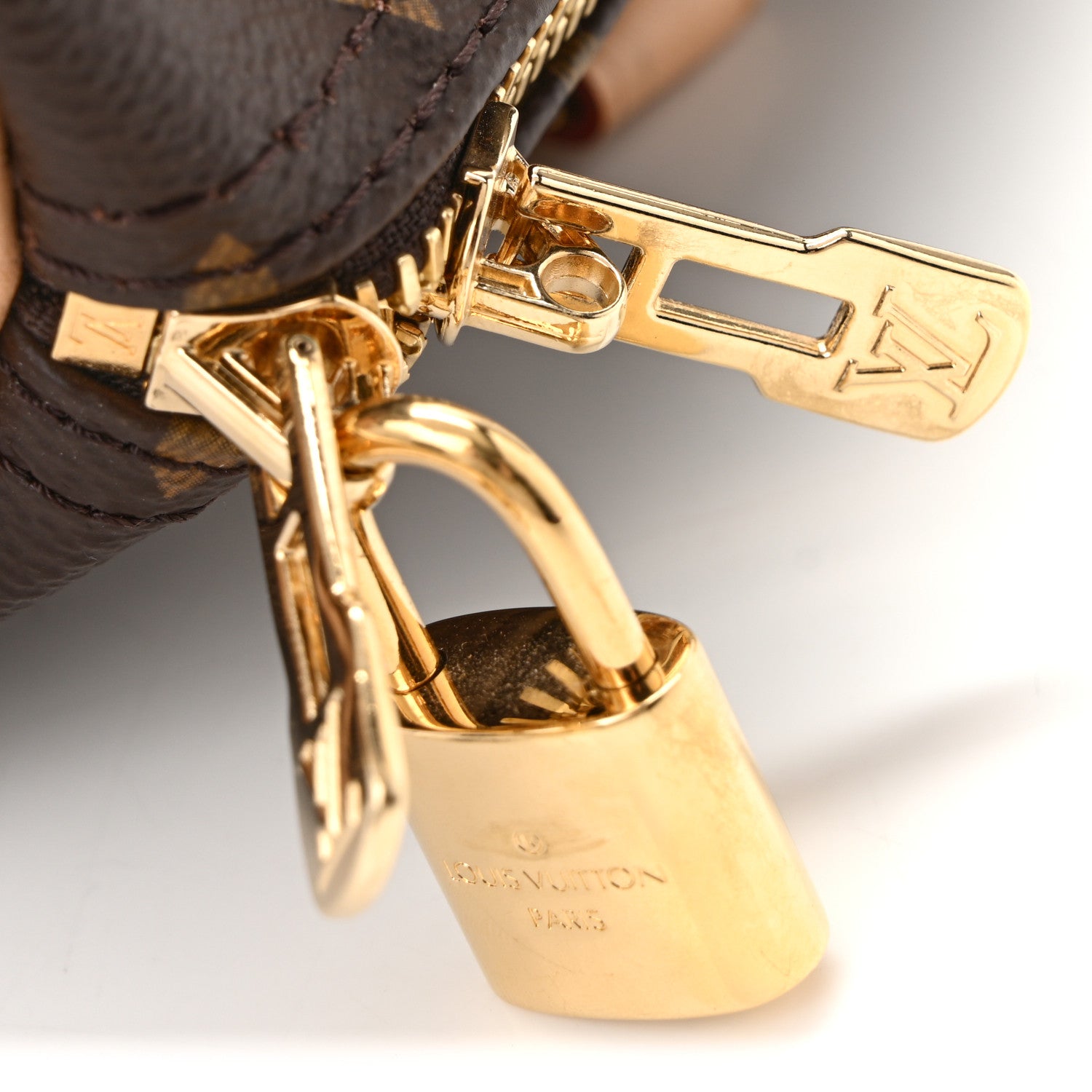 Louis Vuitton Monogram Speedy Bandouliere 30 10 of 10