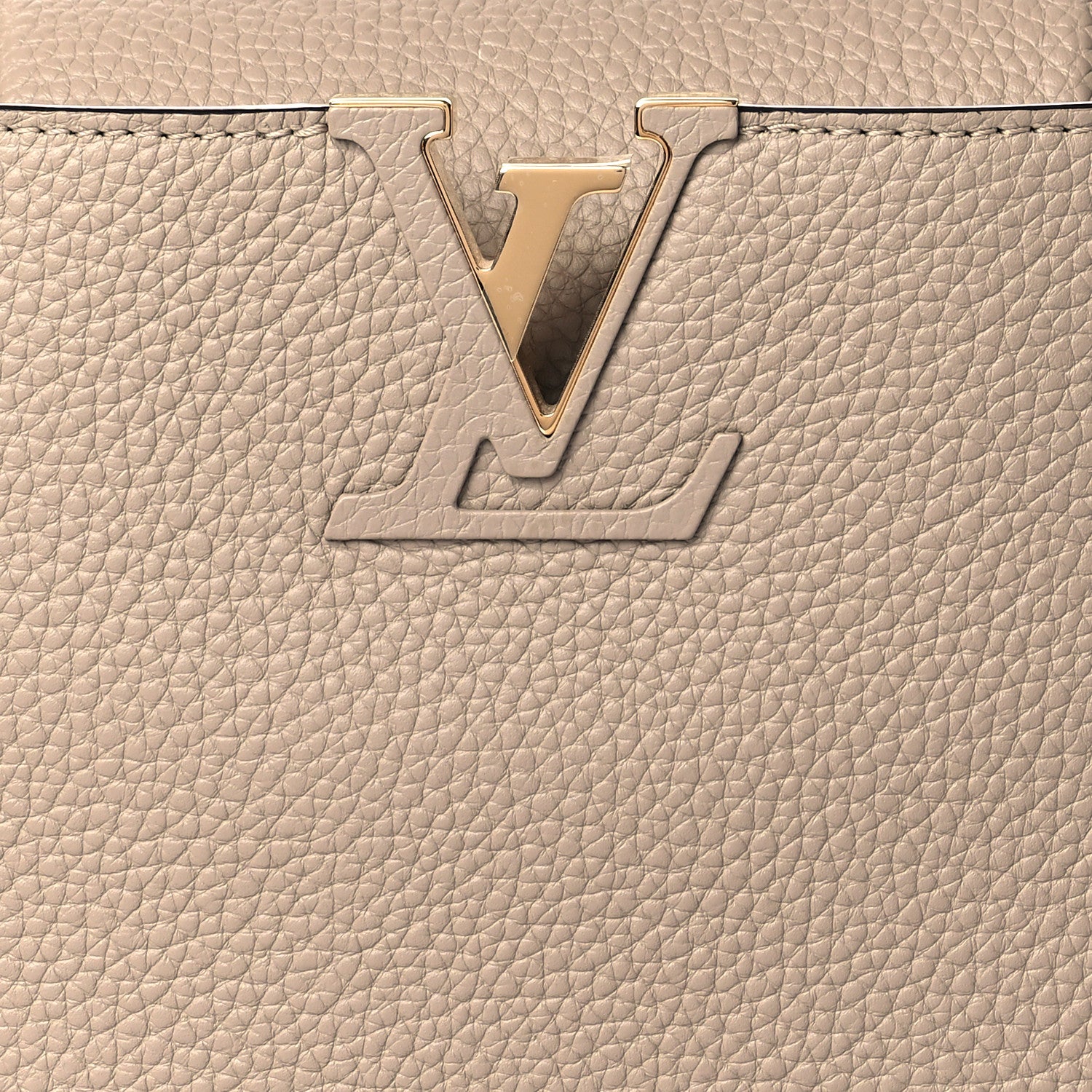 Louis Vuitton Taurillon Python Capucines PM Galet 8 of 10