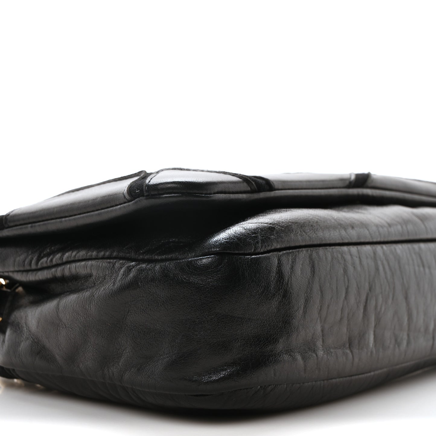 Lambskin Jersey Scales Flap Black