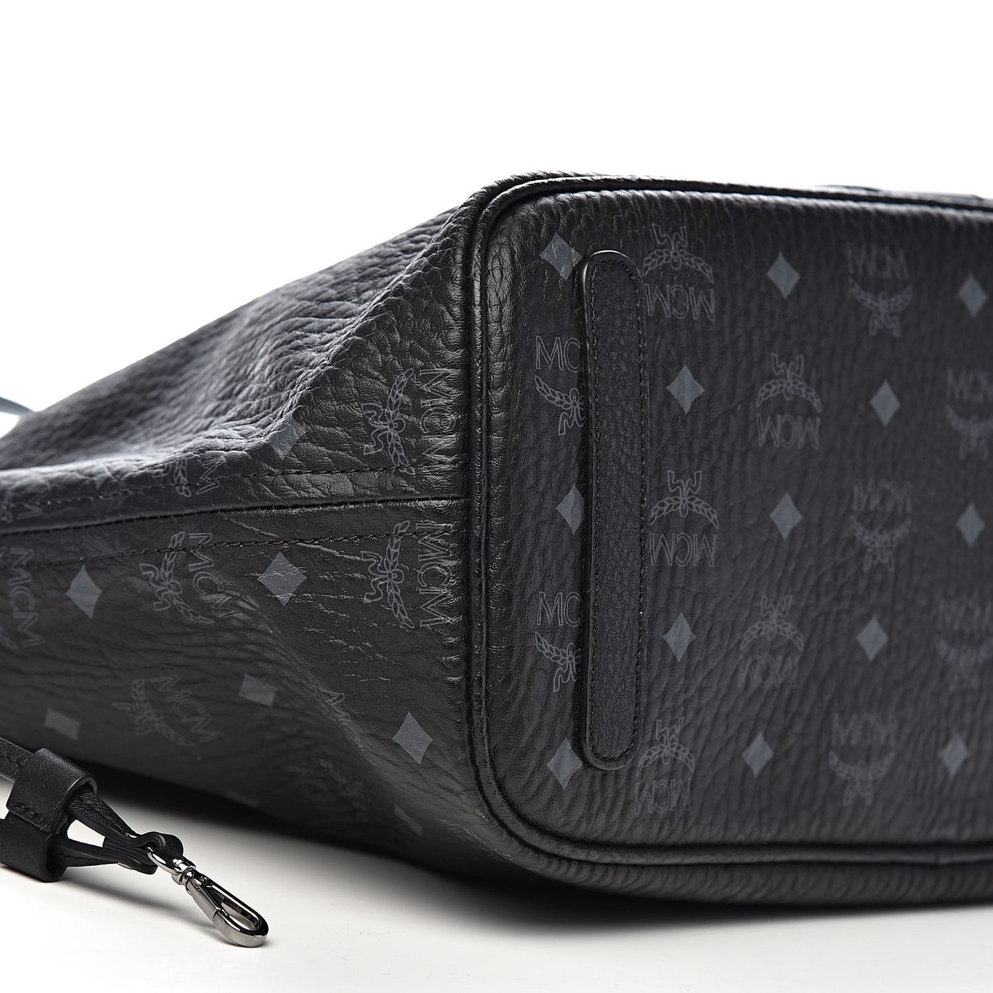 Visetos Medium Liz Reversible Shopper Tote Black